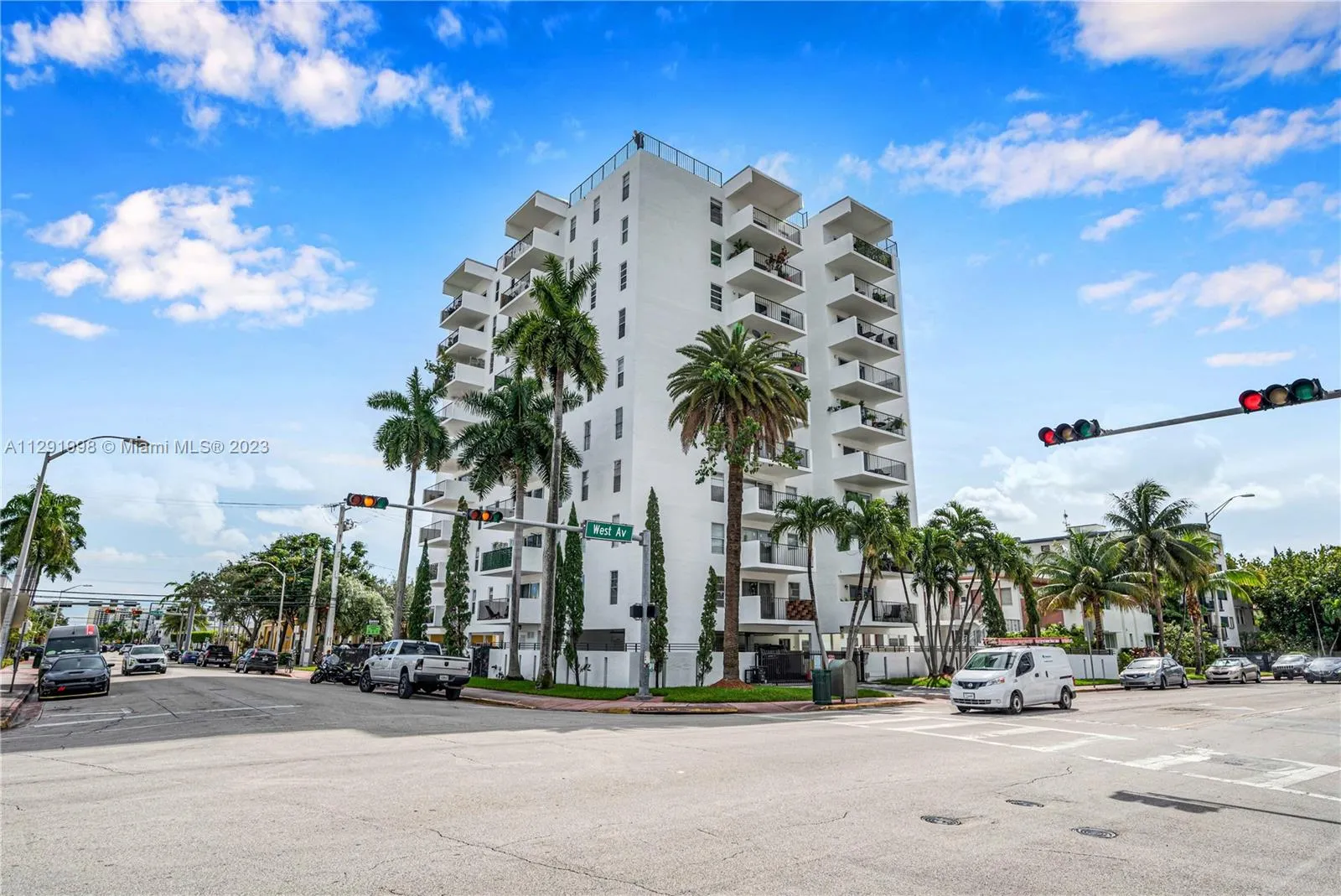 2 bedroom 2 bath for sale at 1455 West Ave # 503, Miami Beach FL 33139