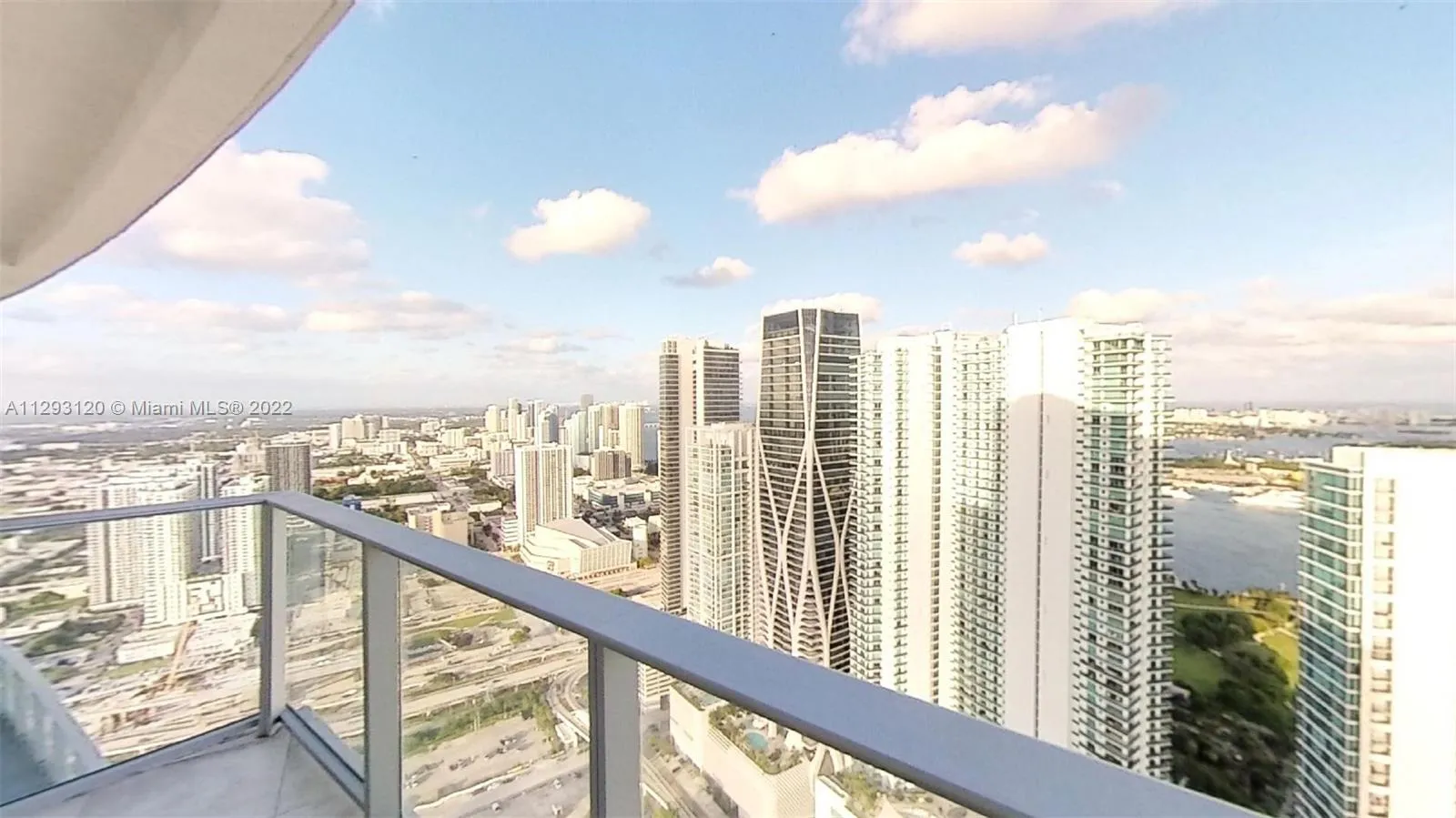 851 NE 1 St Avenue # 5103, Miami FL 33132