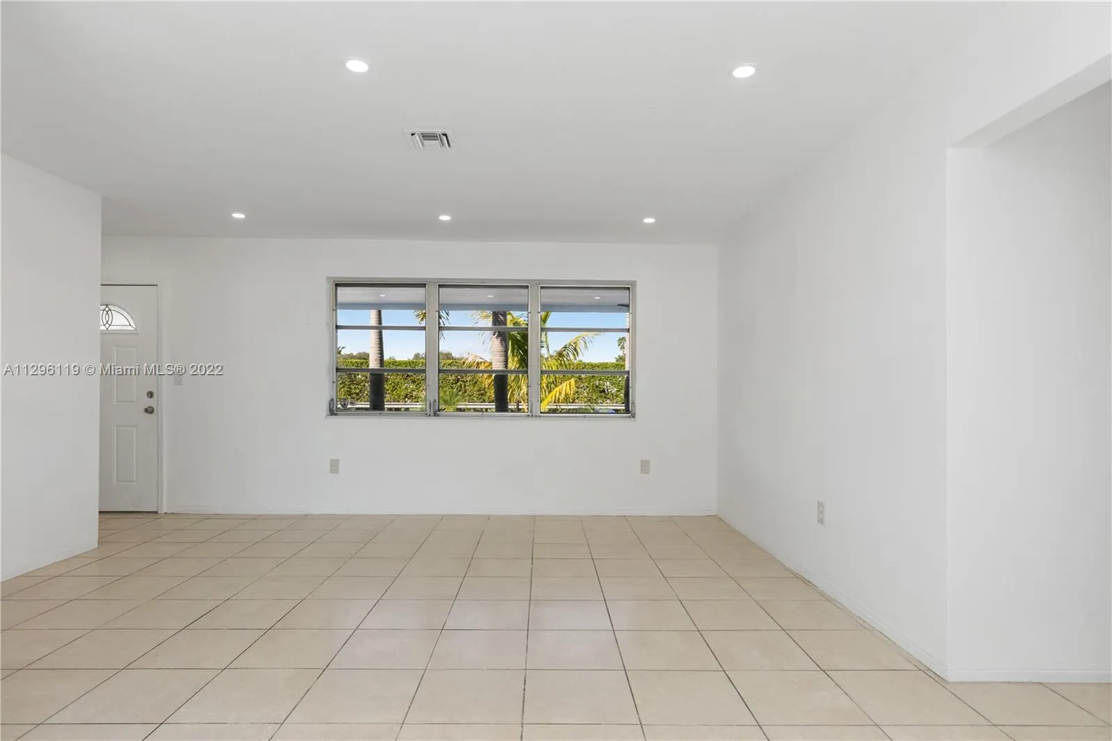 8320 Taft St, Pembroke Pines FL 33024