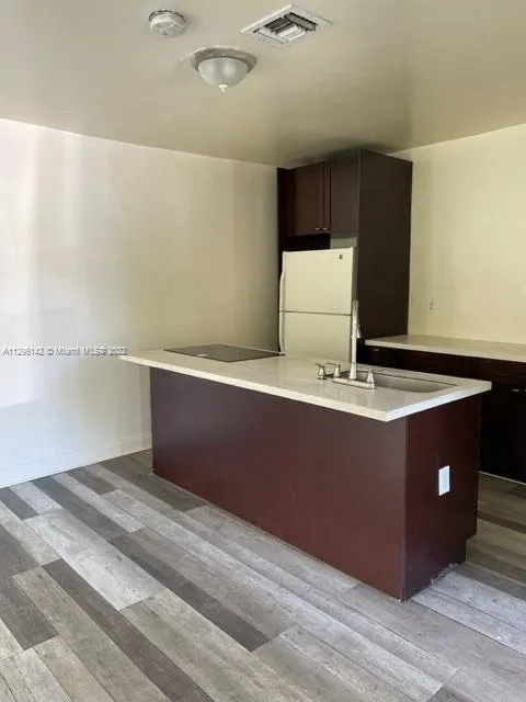 56 NW 60th St, Miami FL 33127
