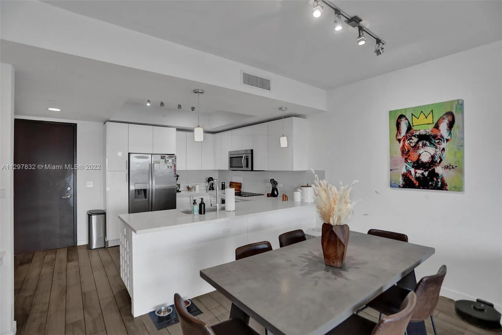 999 SW 1st Ave # 1409, Miami FL 33130