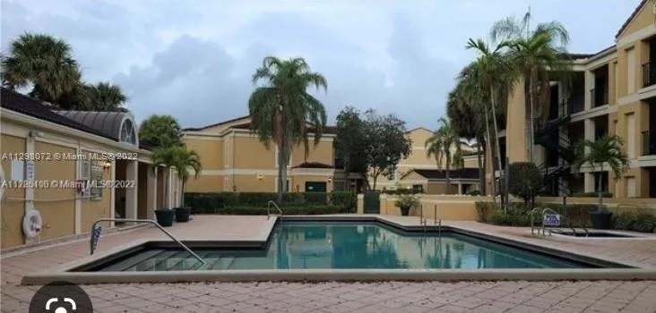 833 Riverside Dr # 811, Coral Springs FL 33071