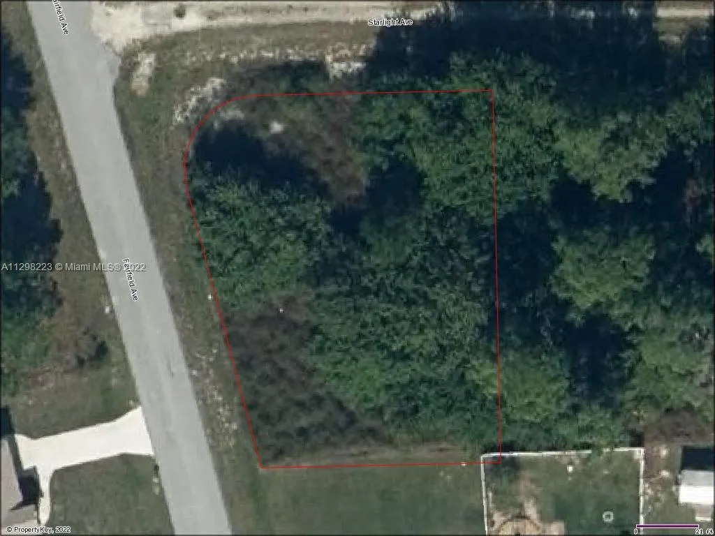 for sale at 217 Starlight Ave, Lake Placid FL 33852