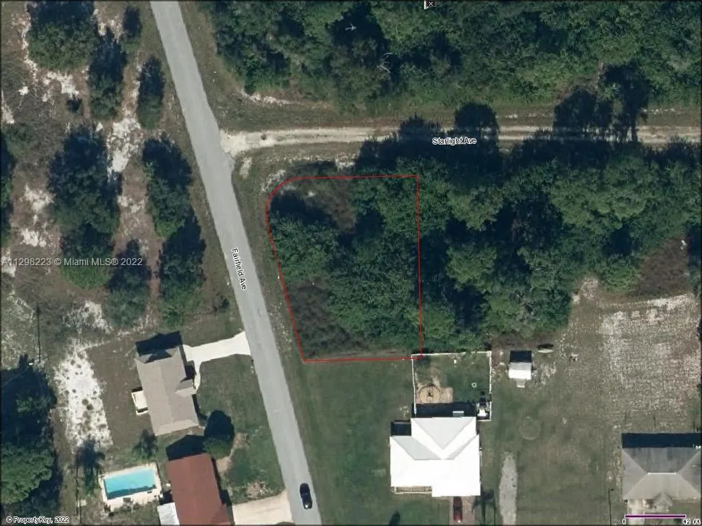 217 Starlight Ave, Lake Placid FL 33852