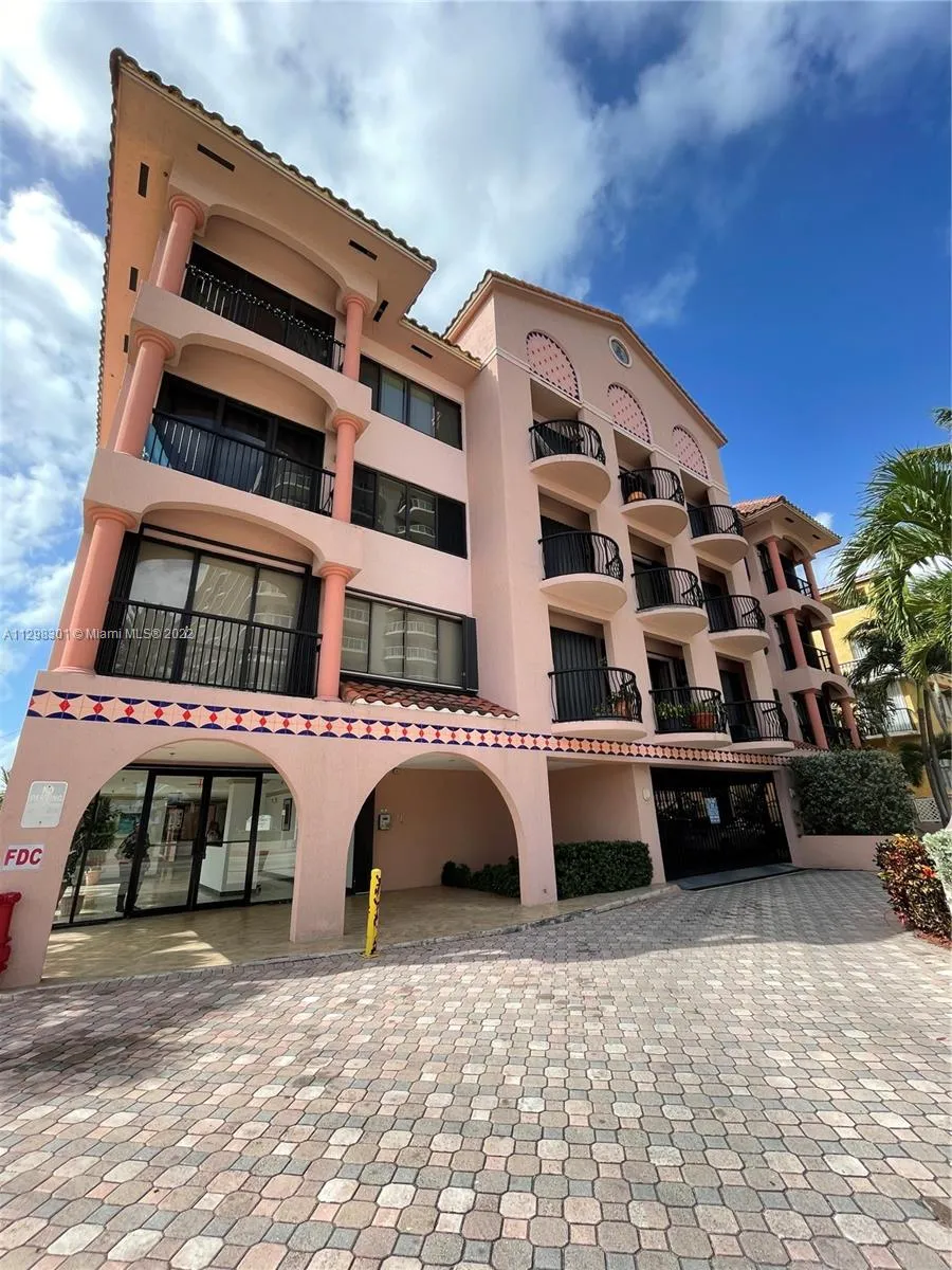 2 bedroom 2 bath for sale at 8816 Collins Ave # 304, Surfside FL 33154