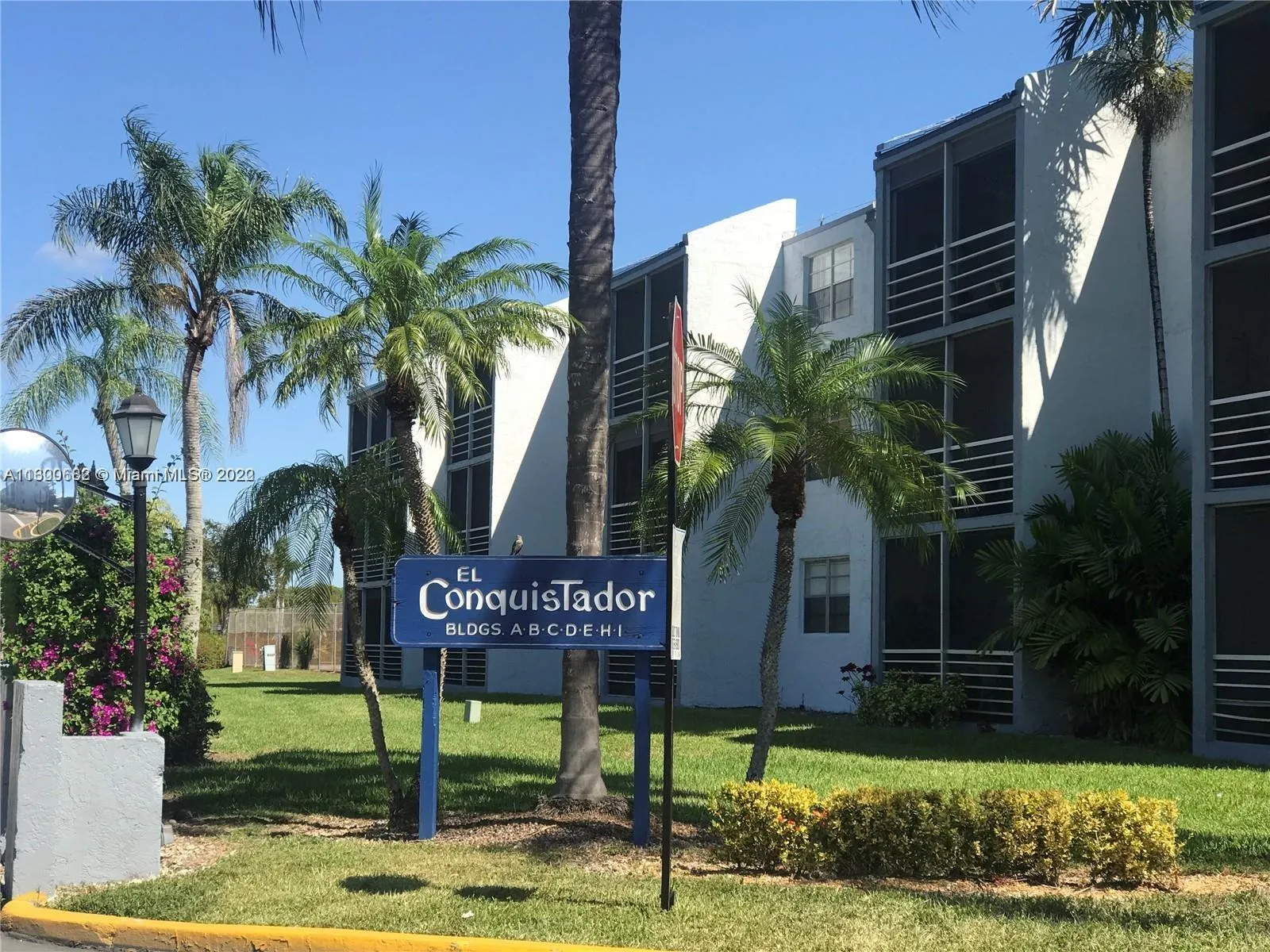 2 bedroom 2 bath for sale at 14150 SW 84th St # I, Miami FL 33183