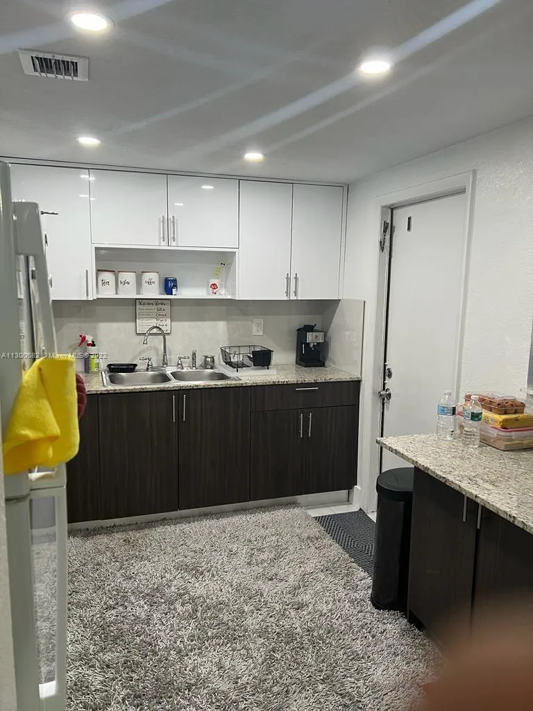 14150 SW 84th St # I, Miami FL 33183