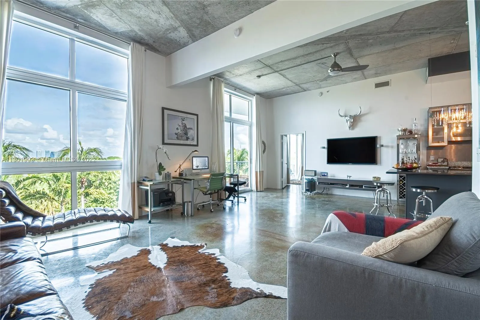 2 bedroom 2 bath for sale at 2001 Meridian Ave # 509, Miami Beach FL 33139