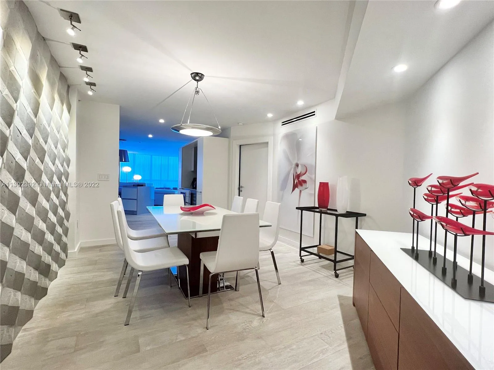 6301 Collins Ave # 3001, Miami Beach FL 33141