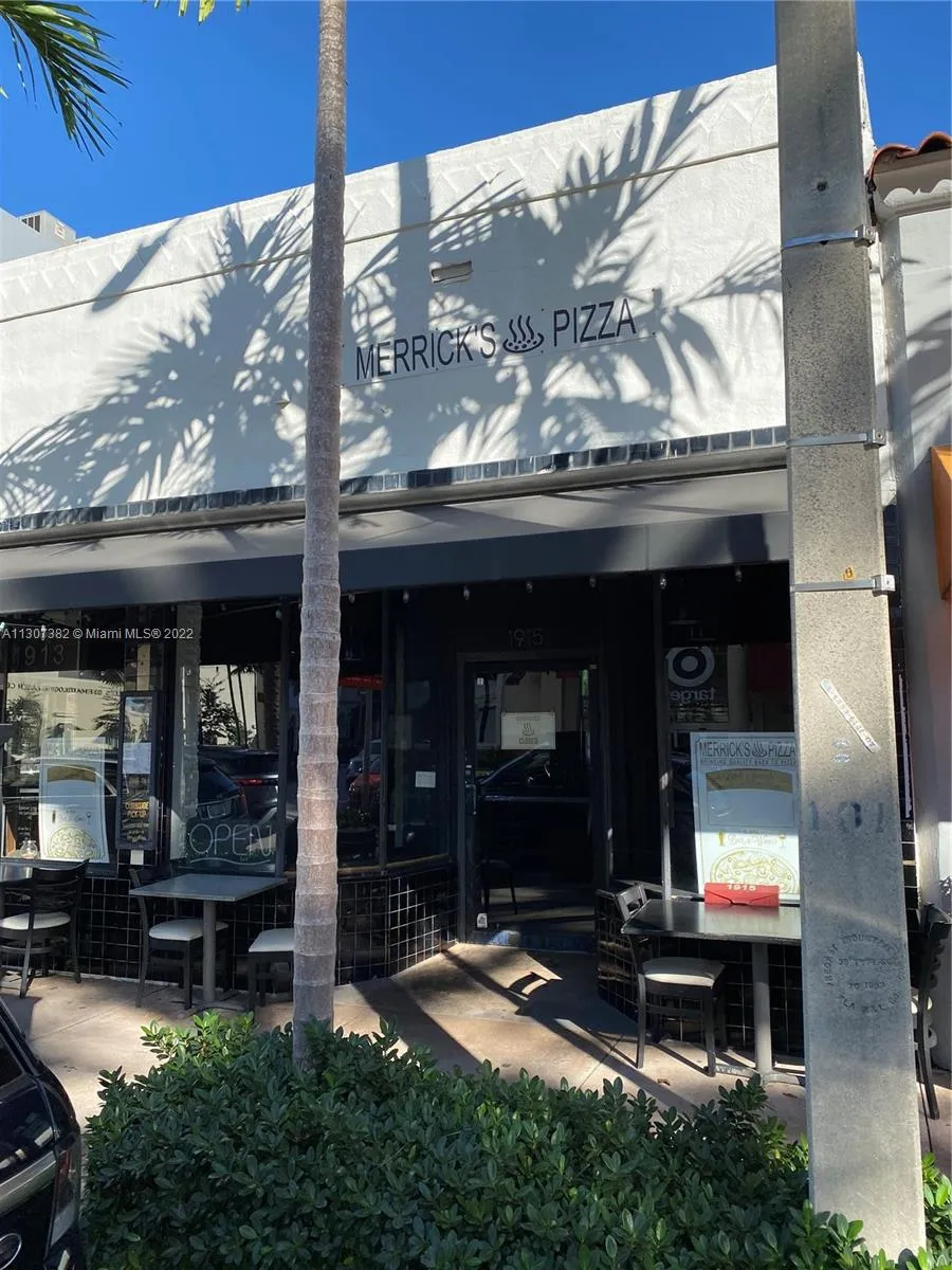 1915 Ponce de Leon, Coral Gables FL 33134