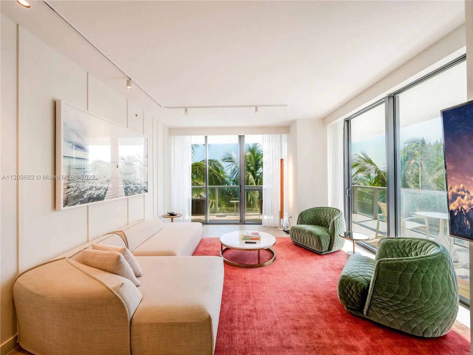 2 bedroom 2 bath for sale at 2201 Collins Ave # 4, Miami Beach FL 33139