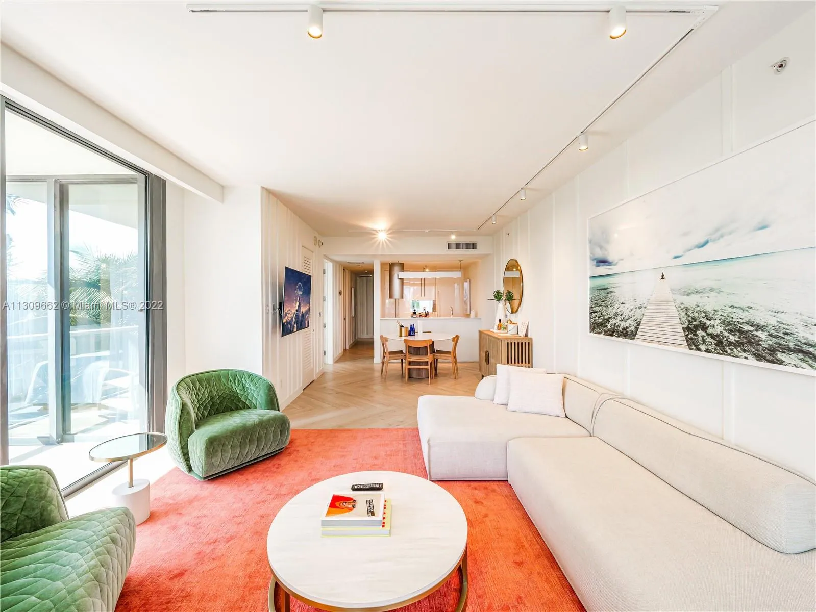 2201 Collins Ave # 4, Miami Beach FL 33139