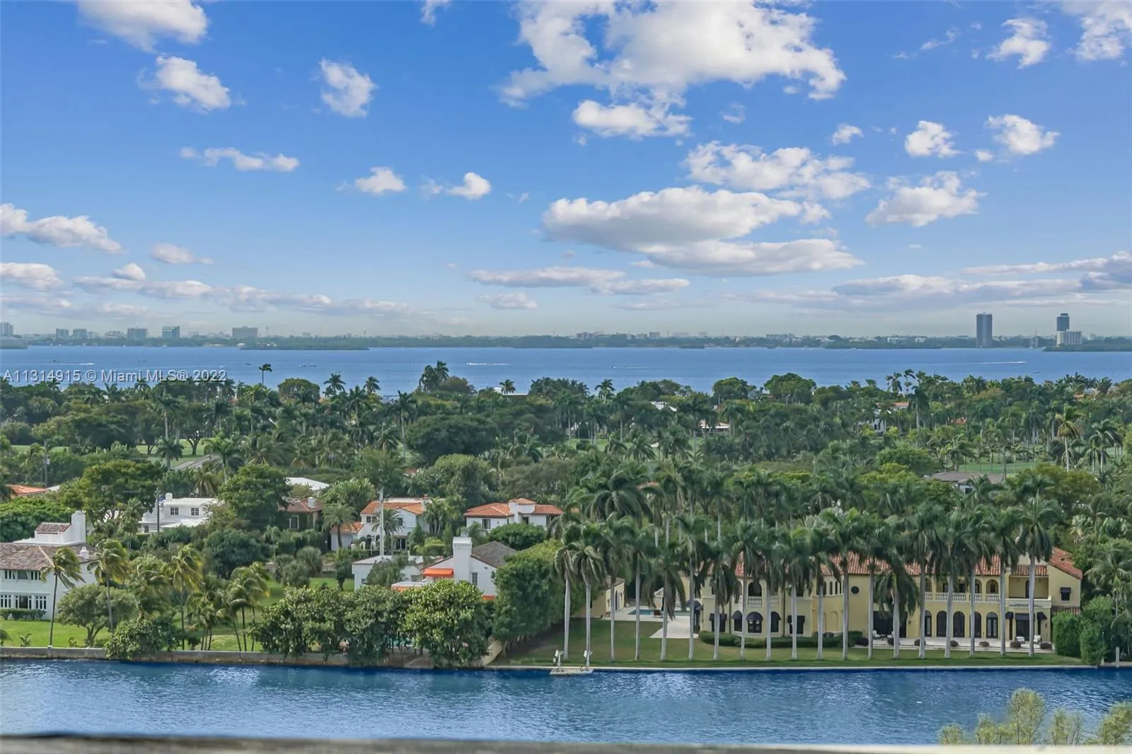 1 bedroom 1 bath for sale at 5555 Collins Ave # 14S, Miami Beach FL 33140