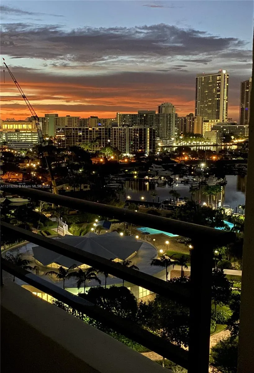600 Three Islands Blvd # 111, Hallandale Beach FL 33009