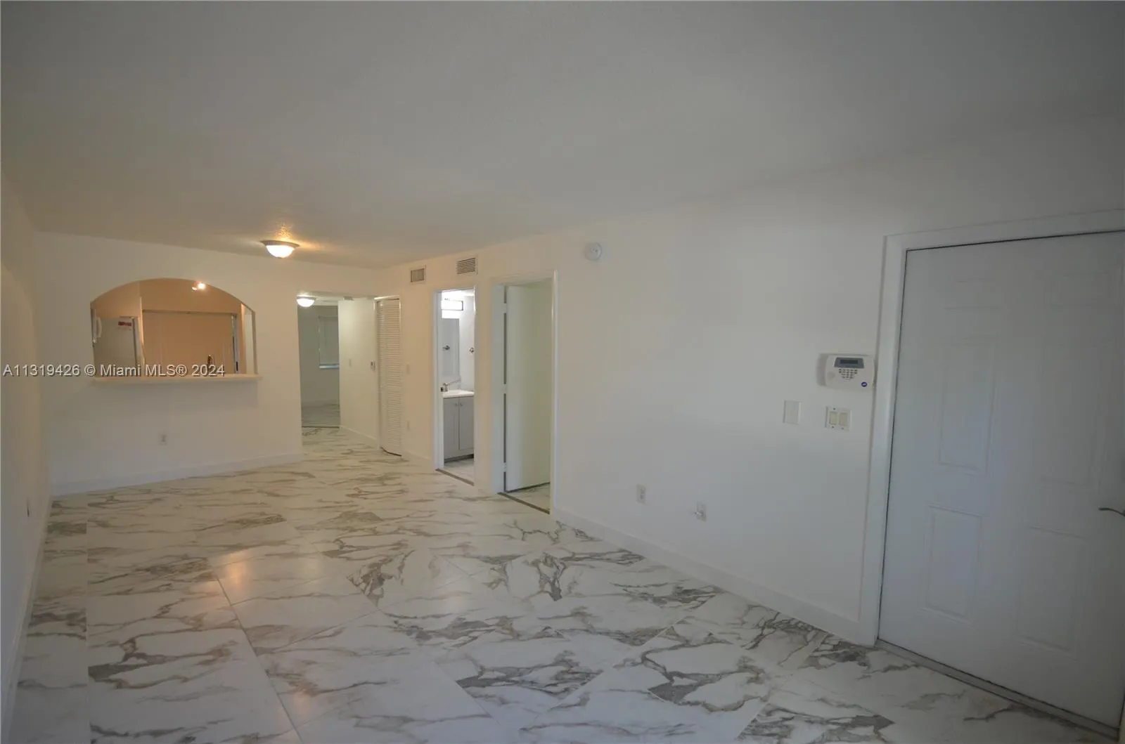 1241 SE 29th St # 102, Homestead FL 33035