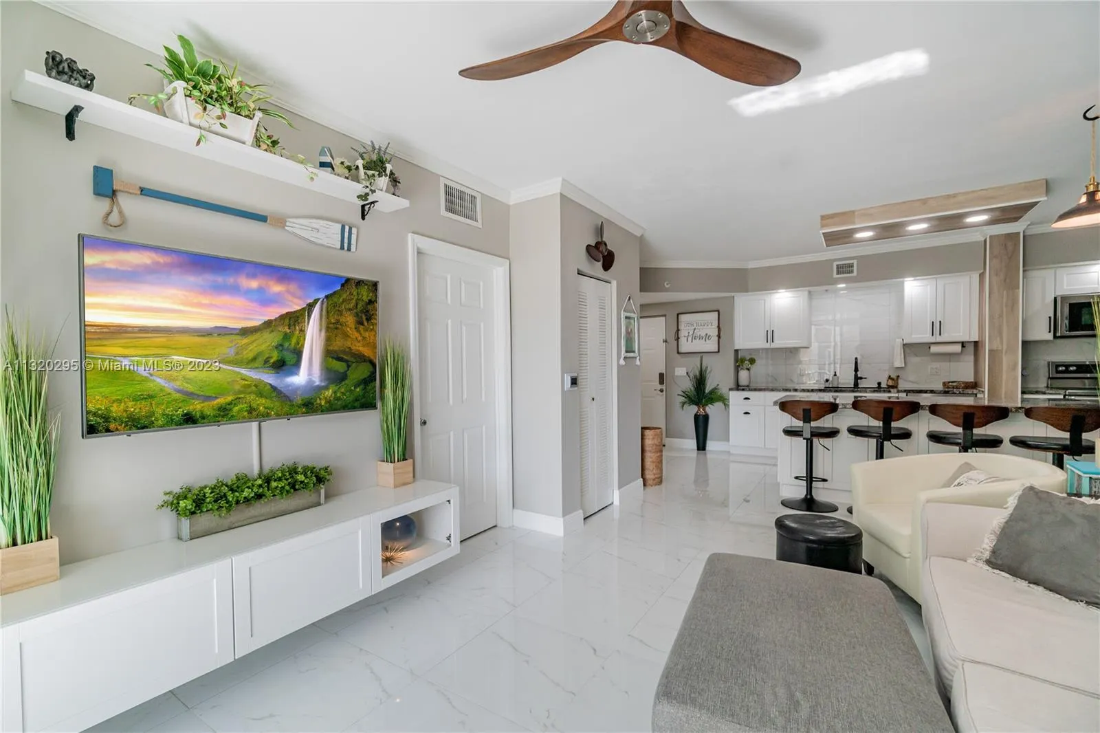 17100 N Bay Rd # 1602, Sunny Isles Beach FL 33160