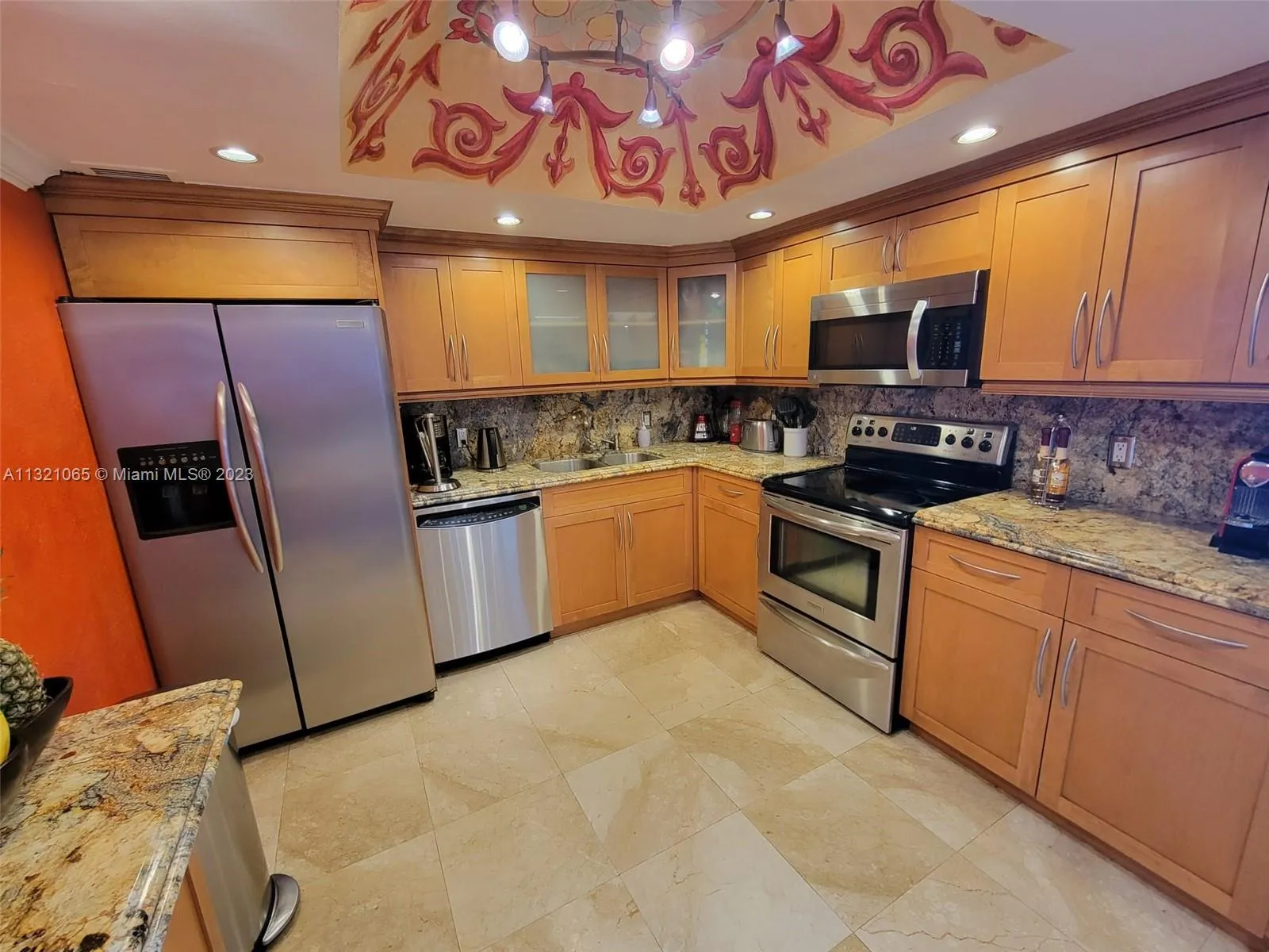 5151 Collins Ave # 1036, Miami Beach FL 33140