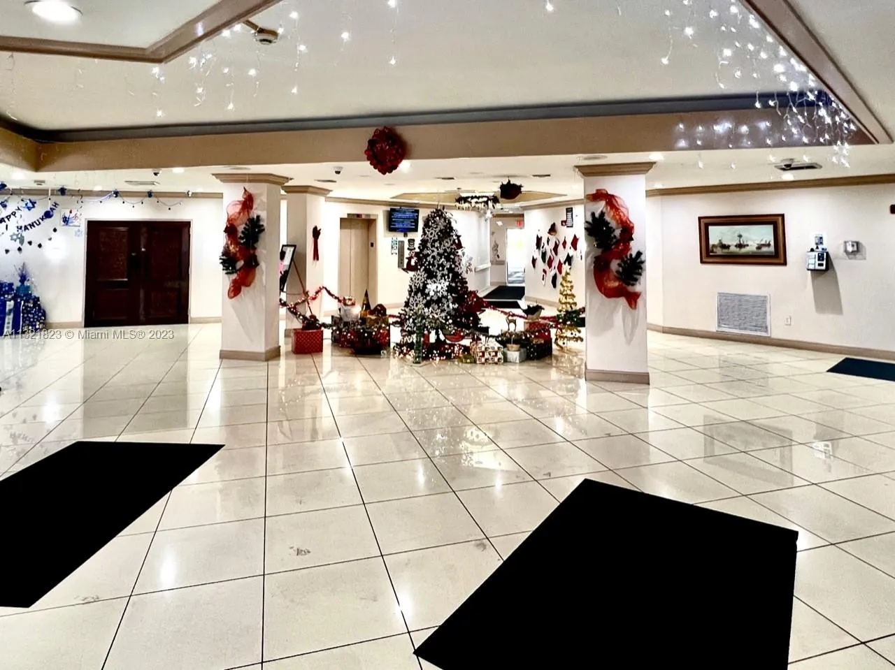 1200 NE Miami Gardens Dr, Miami FL 33179