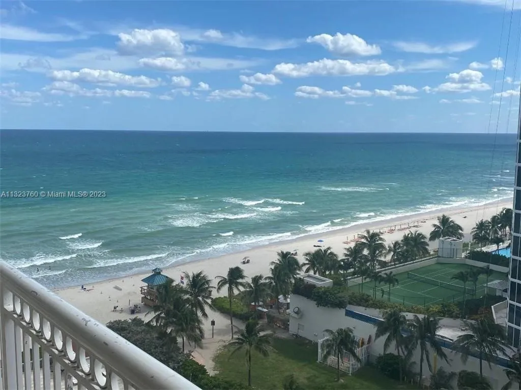 19201 Collins Ave # 1005, Sunny Isles Beach FL 33160