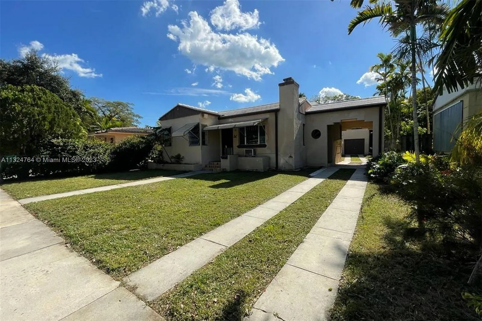 2 bedroom 1 bath for rent at 446 NE 75th St, Miami FL 33138