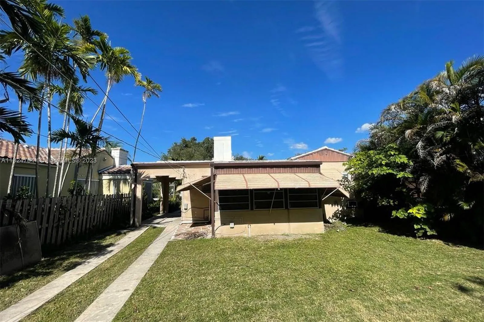 446 NE 75th St, Miami FL 33138