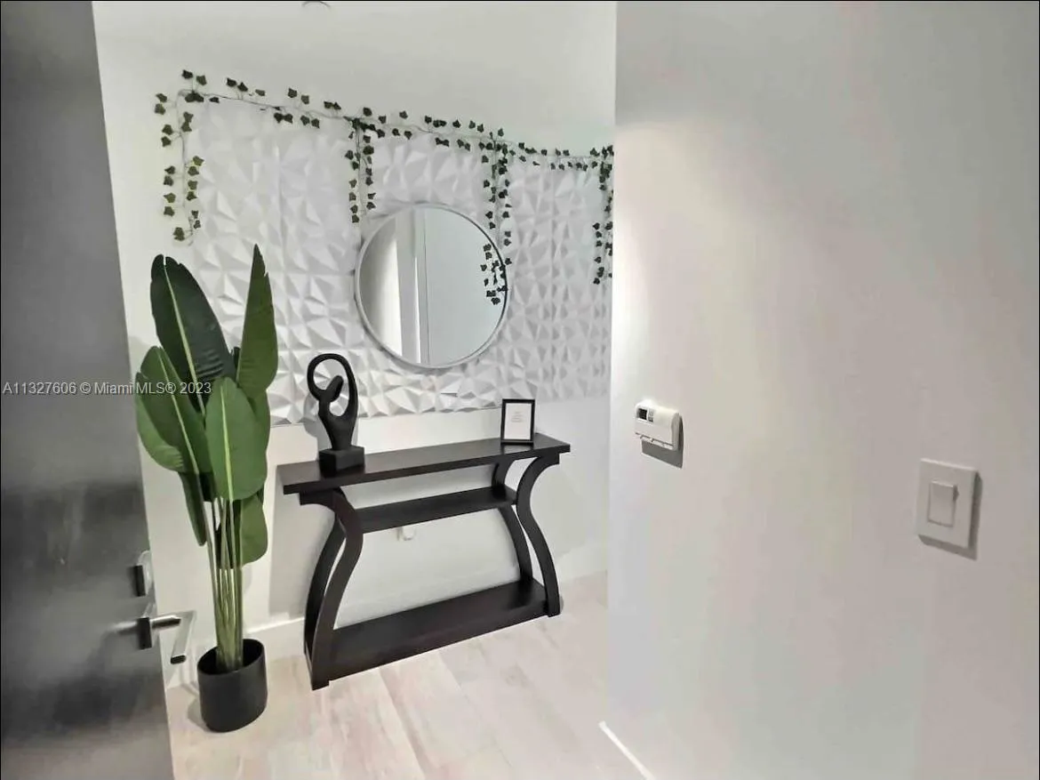 2 bedroom 2 bath for rent at 121 NE 34th St # 1601, Miami FL 33137