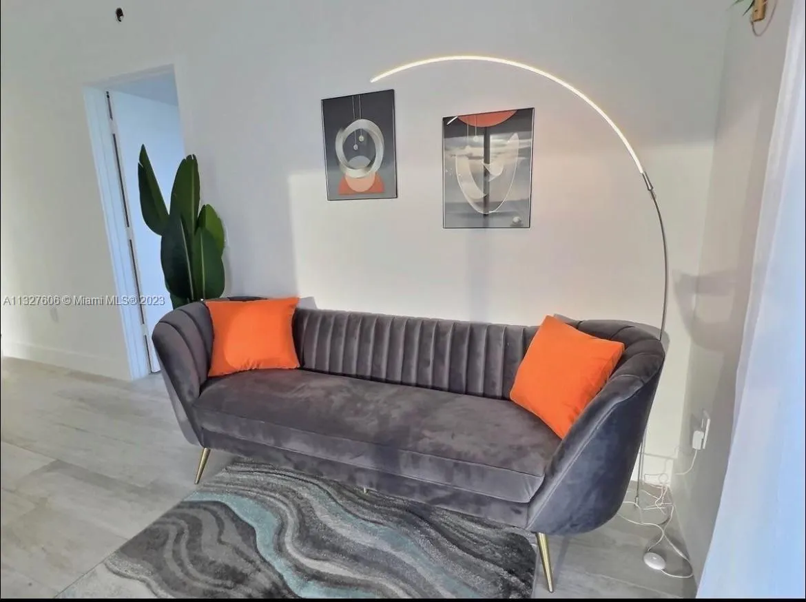 121 NE 34th St # 1601, Miami FL 33137