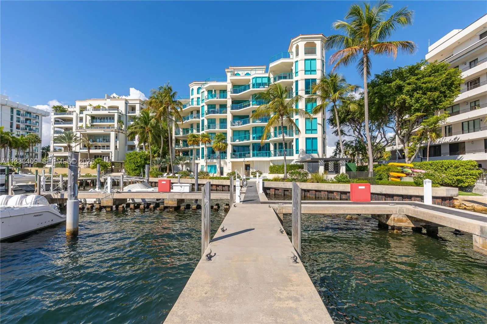 1660 W Glencoe St # 302, Coconut Grove FL 33133