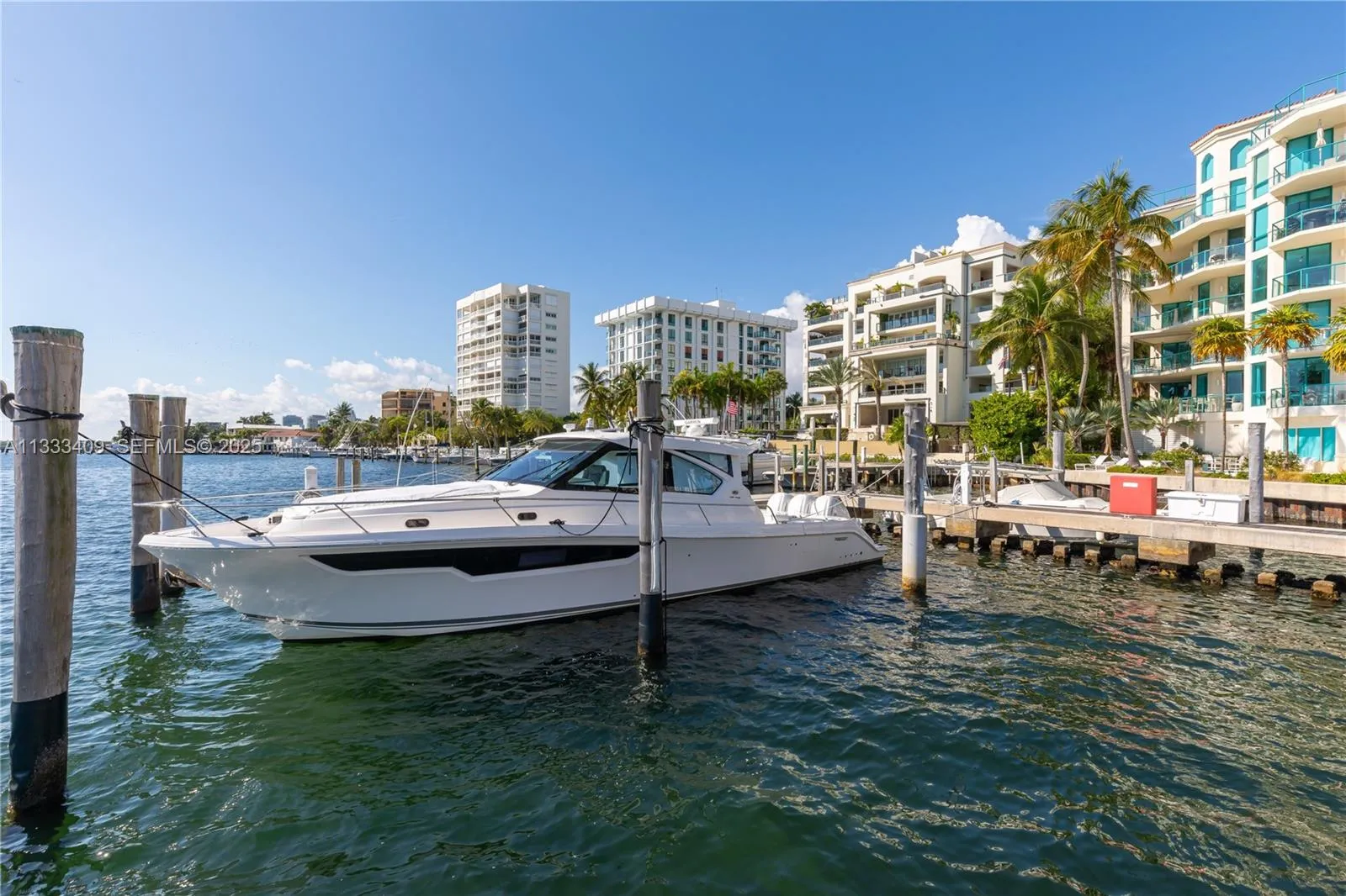1660 W Glencoe St # 302, Coconut Grove FL 33133
