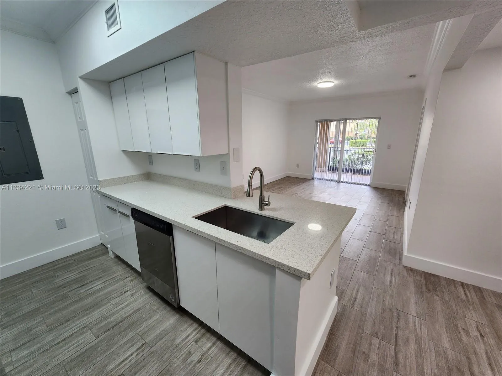 215 SW 117th Ter # 14101, Pembroke Pines FL 33025