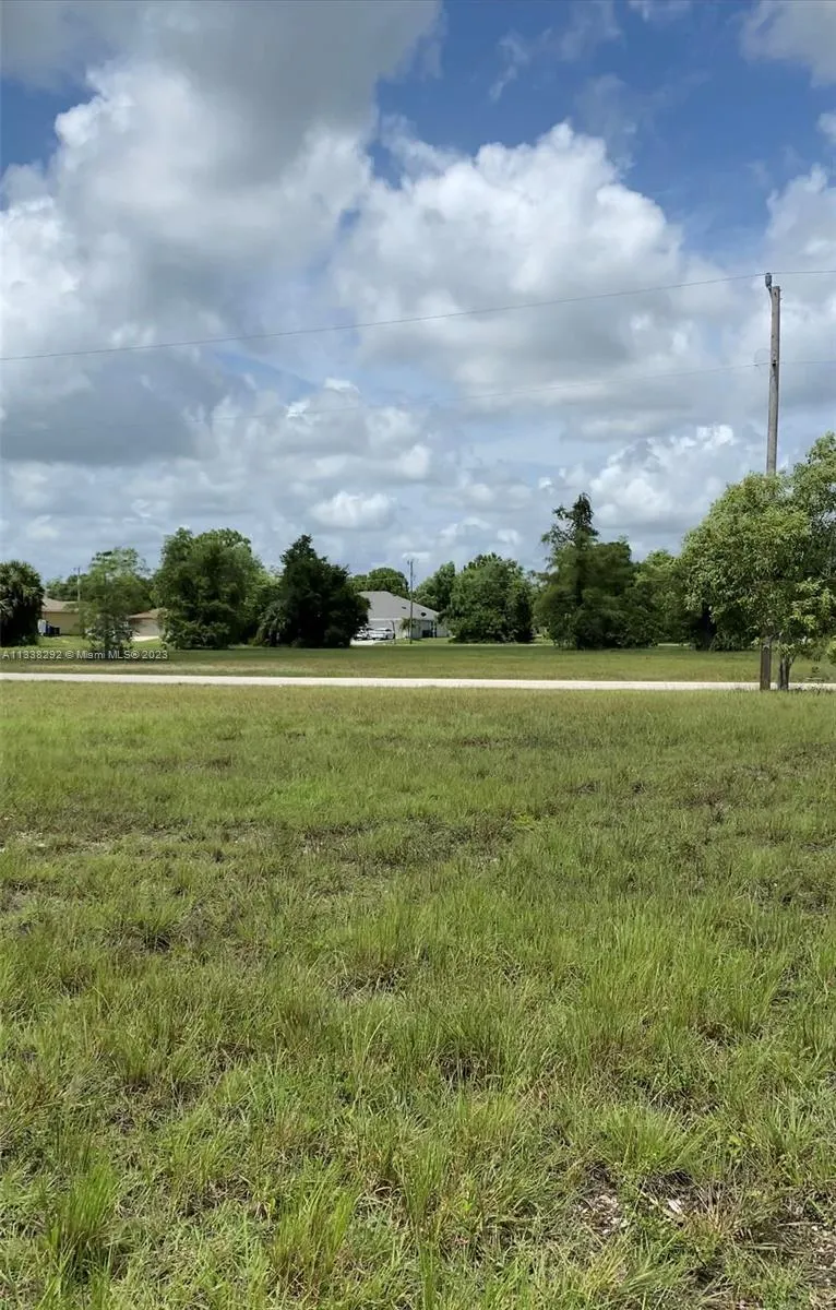 4145 NE 21ST AVE, Cape Coral FL 33909