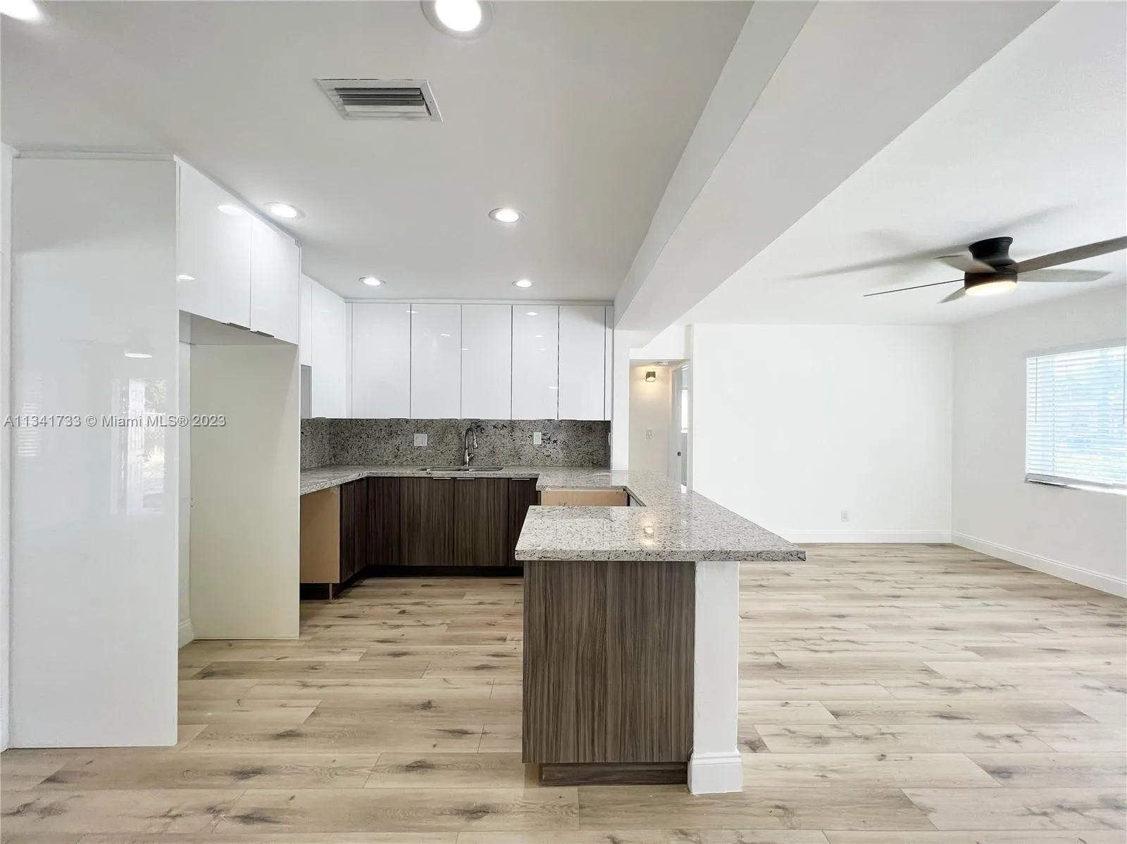 201 NW 11th St, Fort Lauderdale FL 33311