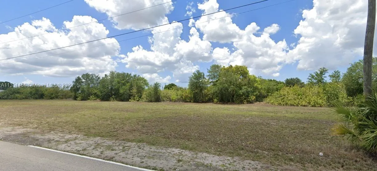 Land/Boat Docks for sale at 1702 NE 10th PL, Cape Coral FL 33909