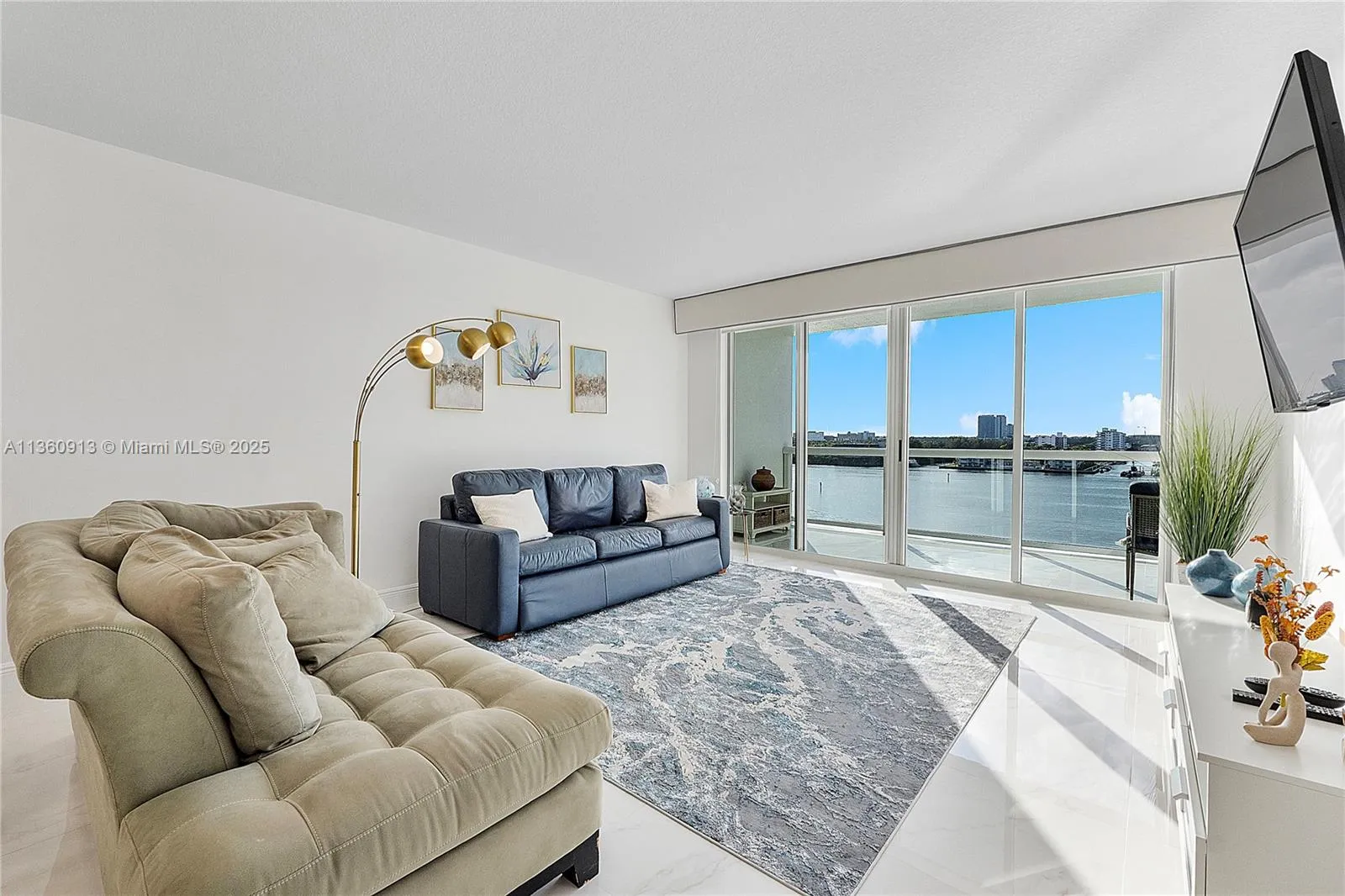 17050 N Bay Rd # 807, Sunny Isles Beach FL 33160