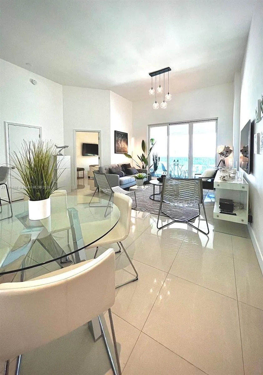 2301 Collins Ave # 1626, Miami Beach FL 33139