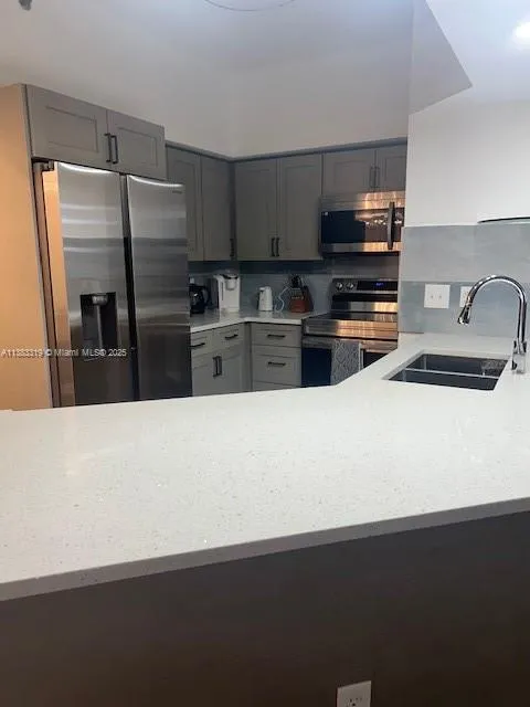 3235 NE 184th St # 11105, Aventura FL 33160