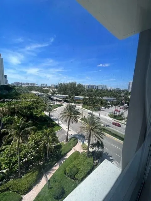 19201 Collins Ave # 540, Sunny Isles Beach FL 33160