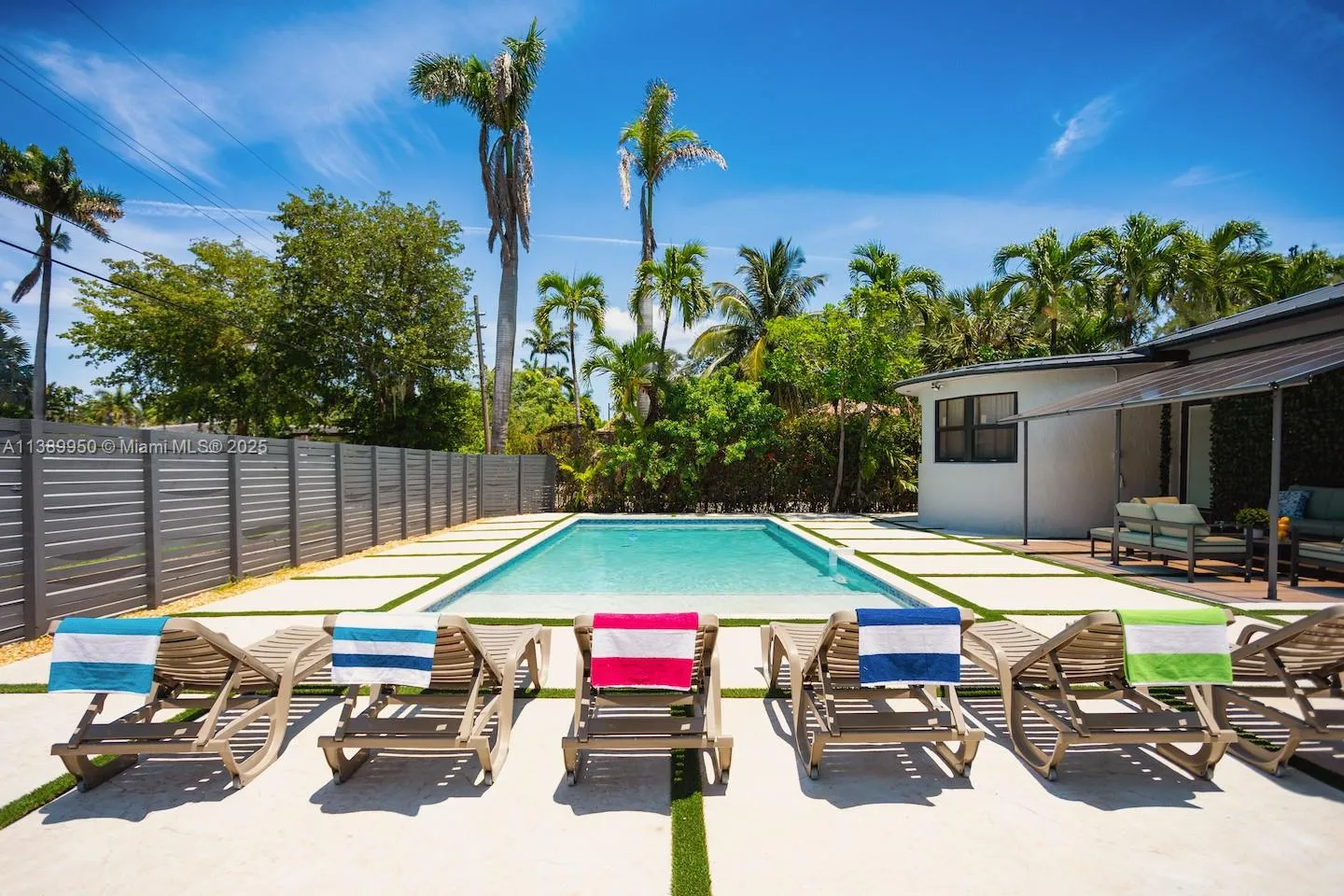 4 bedroom 3 bath for rent at 801 Harrison St, Hollywood FL 33019