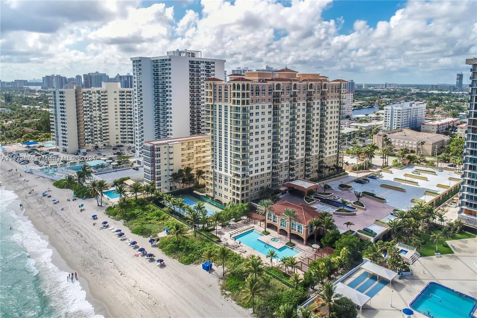 2080 S OCEAN DR # 309, Hallandale Beach FL 33009