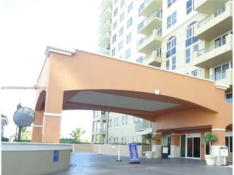 2080 S OCEAN DR # 309, Hallandale Beach FL 33009