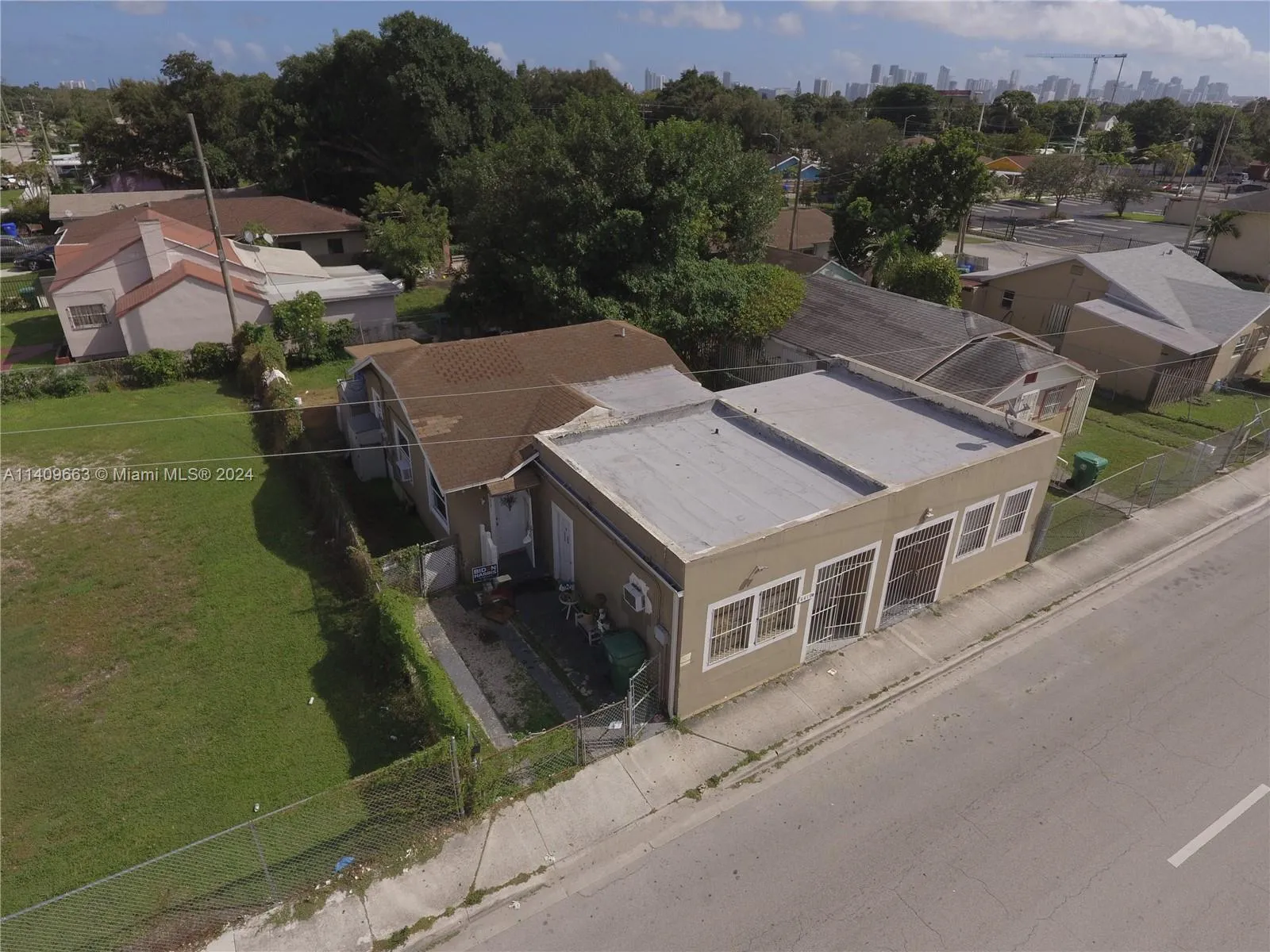 for sale at 4419 NW 17 Ave, Miami FL 33142