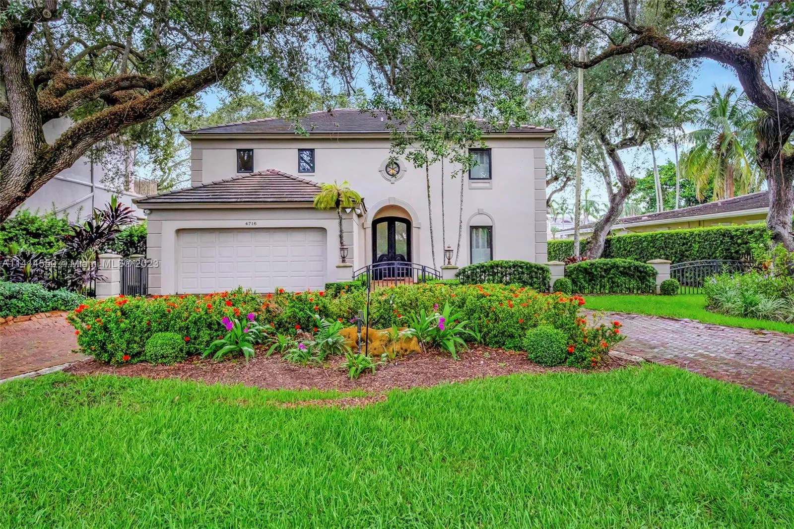 5 bedroom 3 bath for sale at 4716 University Dr, Coral Gables FL 33146