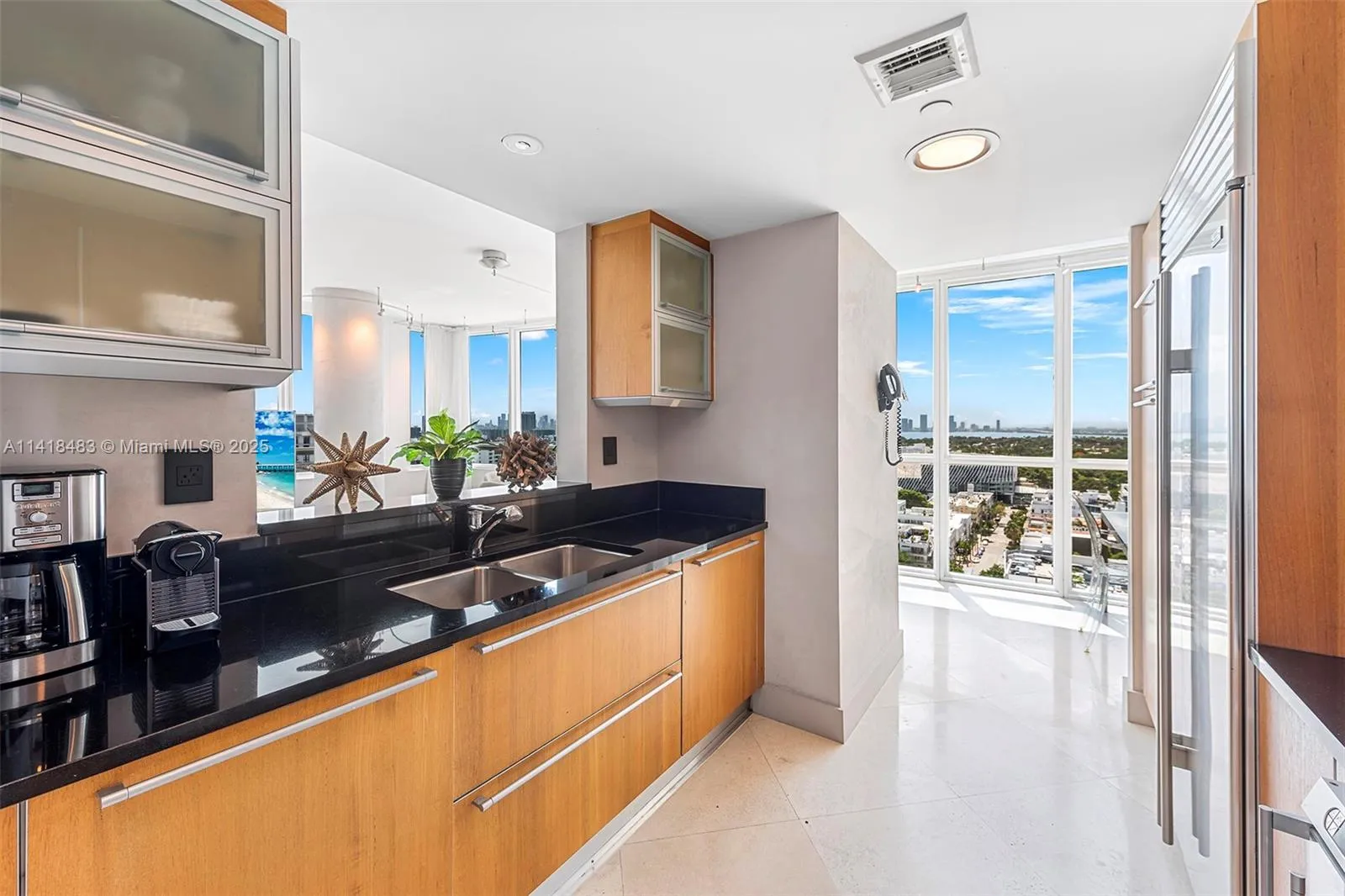 101 20th St # 2102, Miami Beach FL 33139