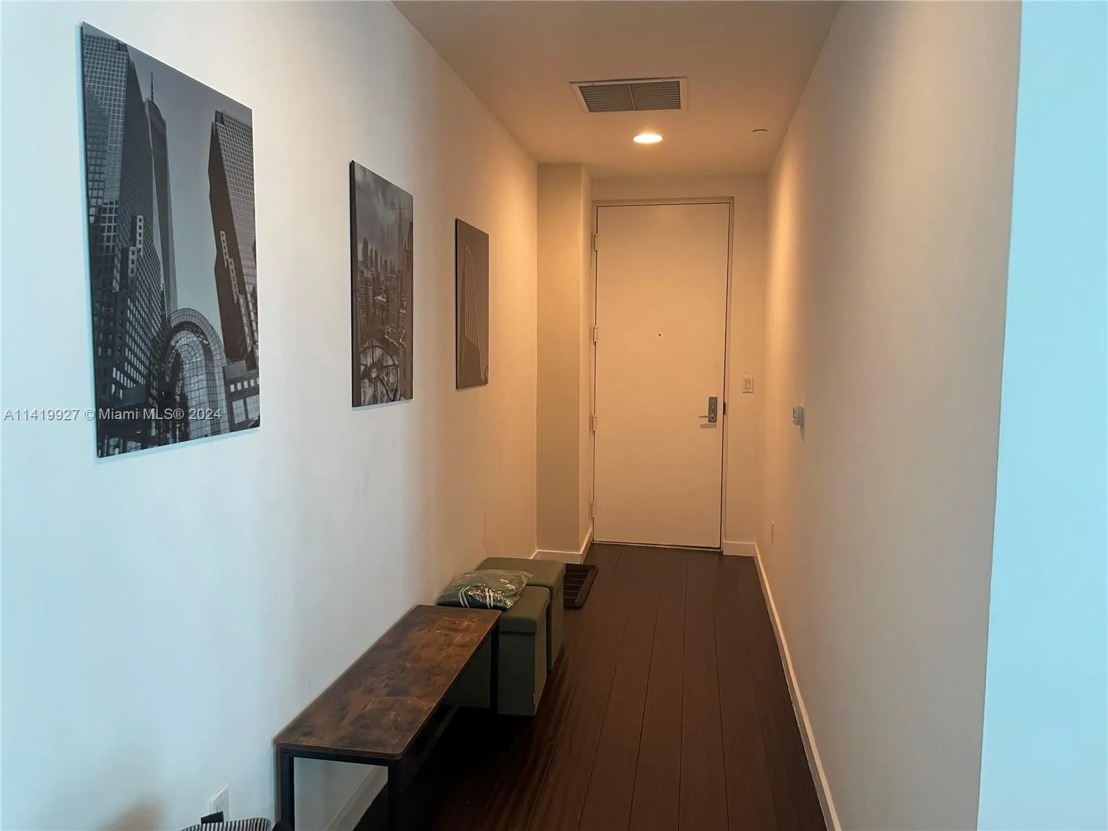 55 SE 6th St, Miami FL 33131