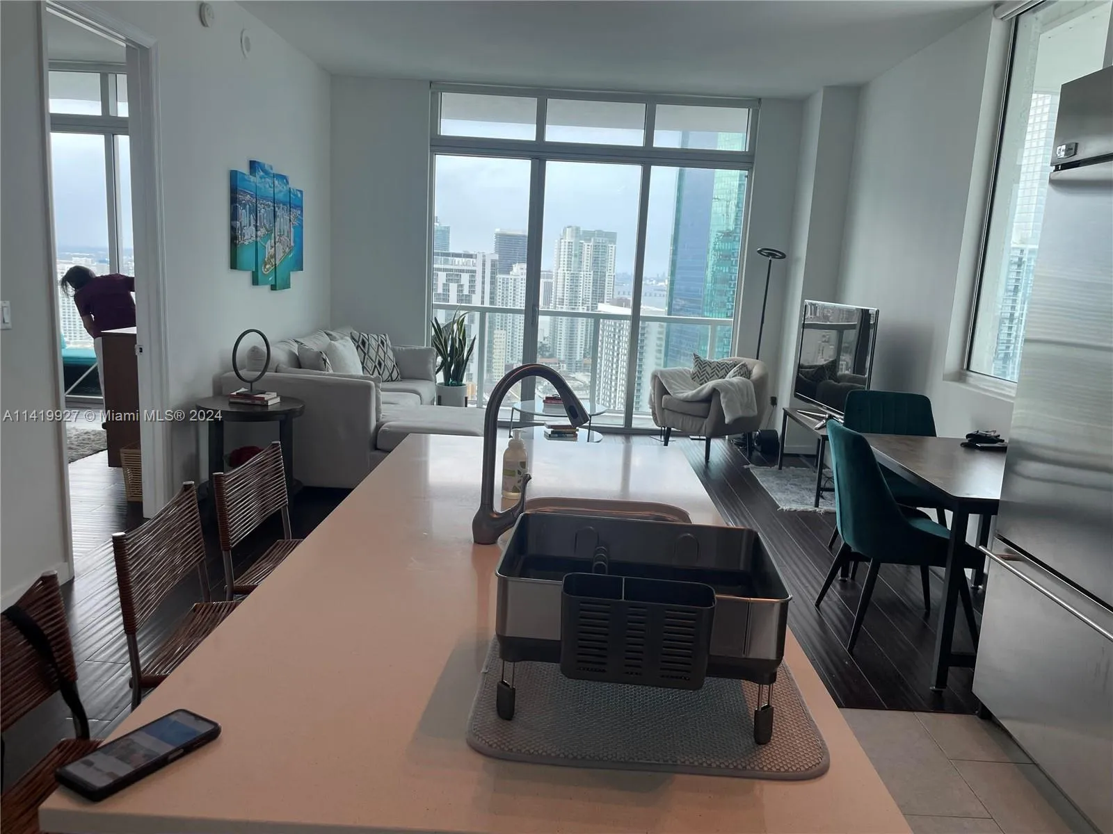 55 SE 6th St, Miami FL 33131
