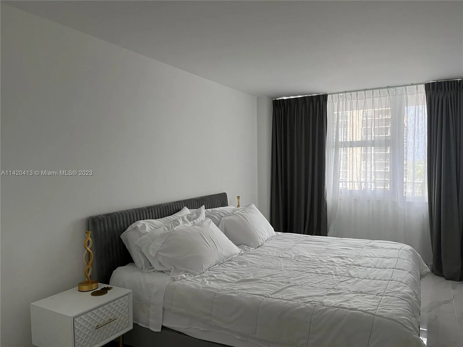 2030 S Ocean Dr # 1602, Hallandale Beach FL 33009