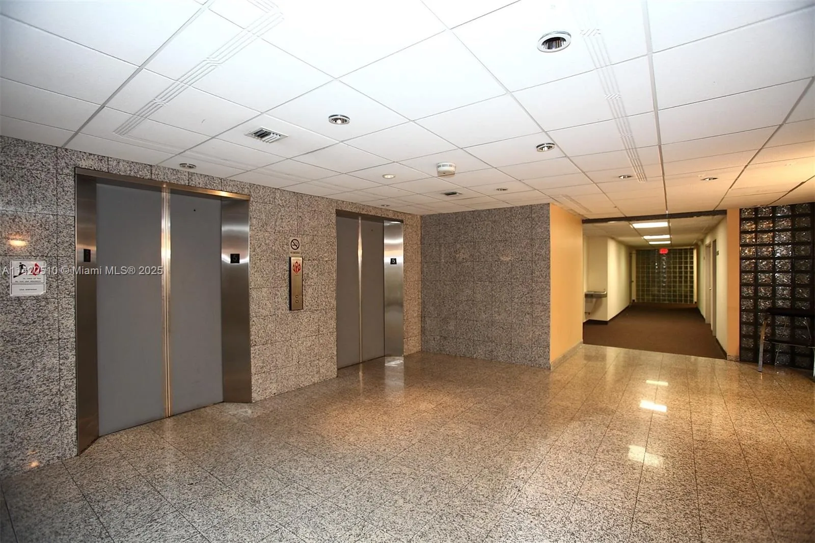 1975 E SUNRISE BLVD, Fort Lauderdale FL 33304