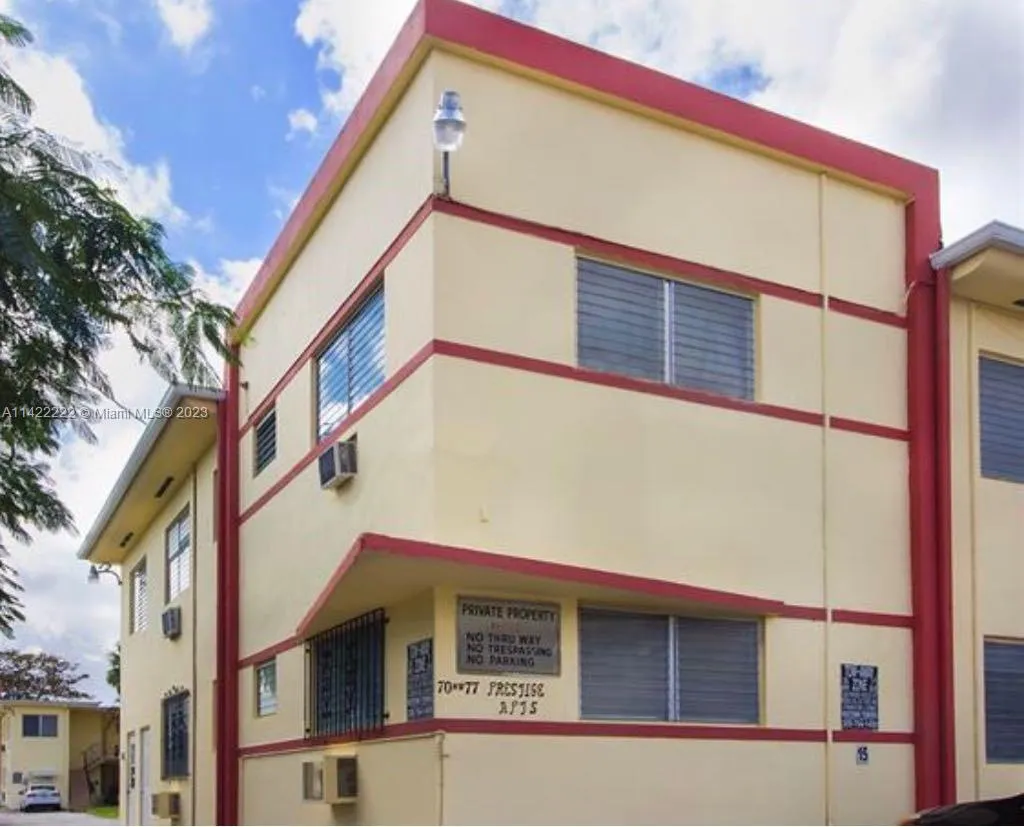 1 bedroom 1 bath for sale at 71 NW 76th St # 16, Miami FL 33150