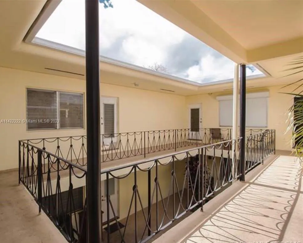 71 NW 76th St # 16, Miami FL 33150