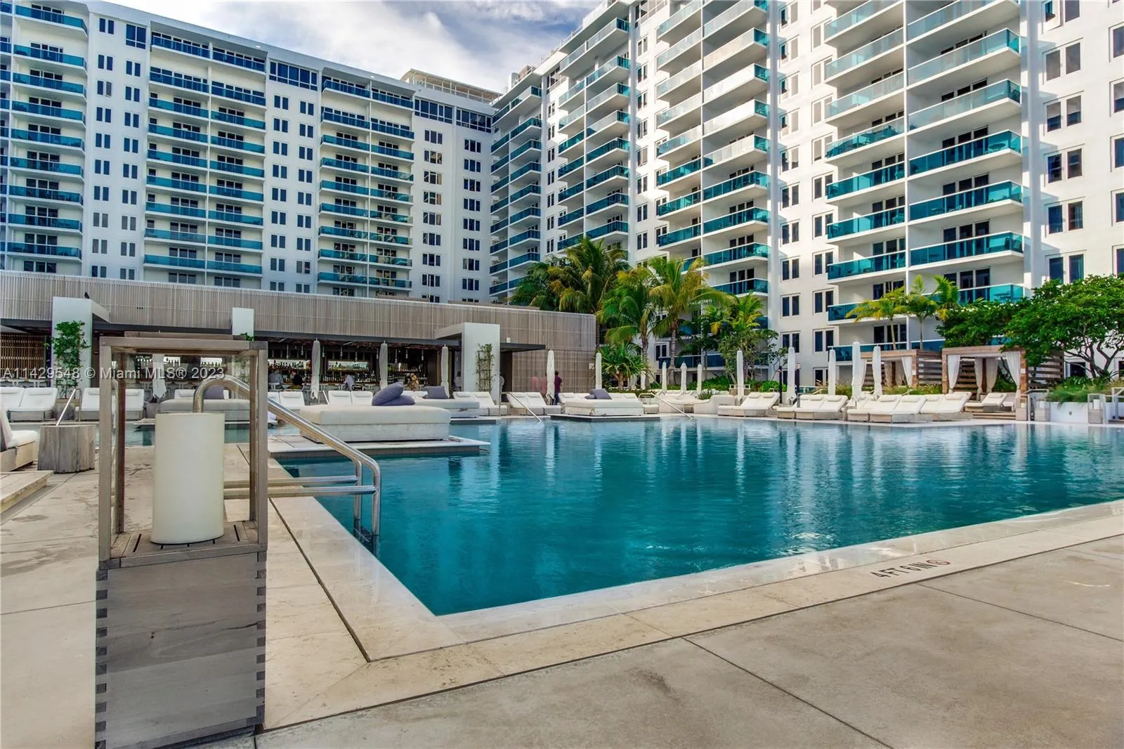 102 24th St # 1006, Miami Beach FL 33139